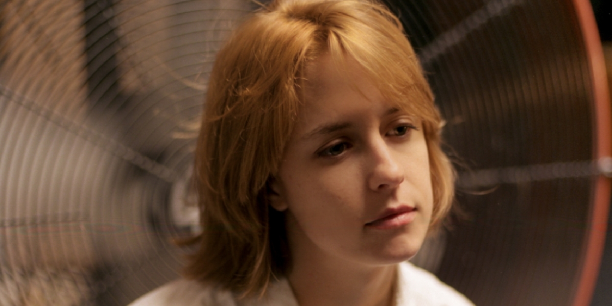 Avalon Emerson Releases Debut Album 'AVALON EMERSON & THE CHARM' - Vimarsana News