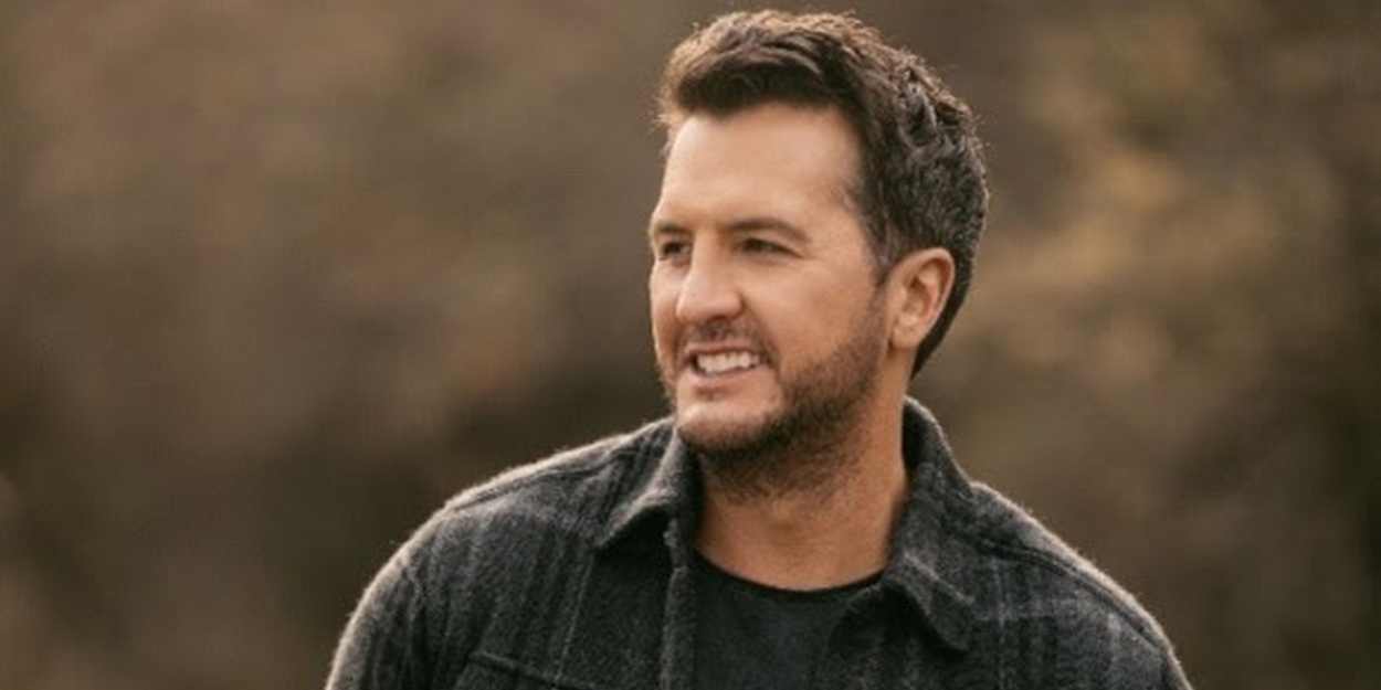 Luke Bryan & Peyton Manning to Host The 56th Annual CMA Awards  Image