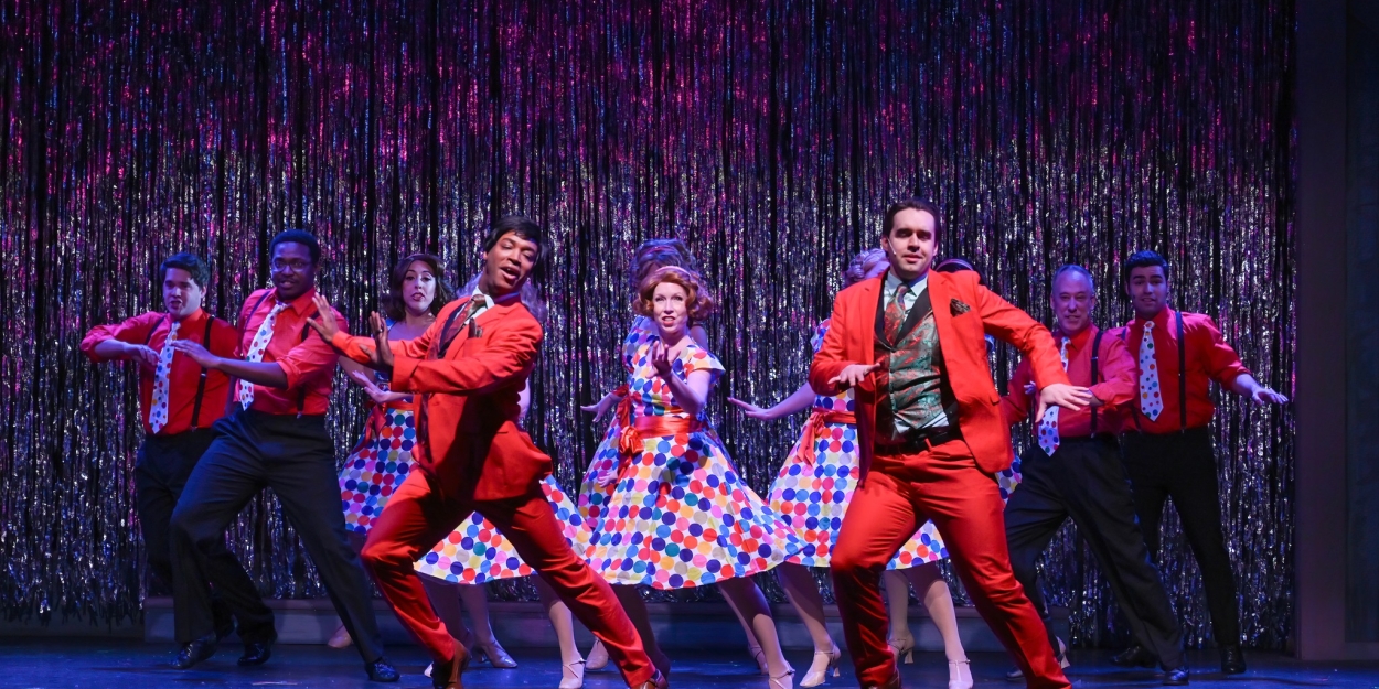 Review: IRVING BERLIN'S WHITE CHRISTMAS at Candlelight Music Theatre  Image