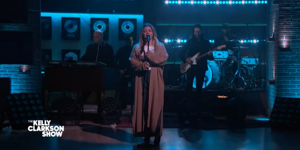 VIDEO: Kelly Clarkson Covers 'Will You Still Love Me Tomorrow' Video