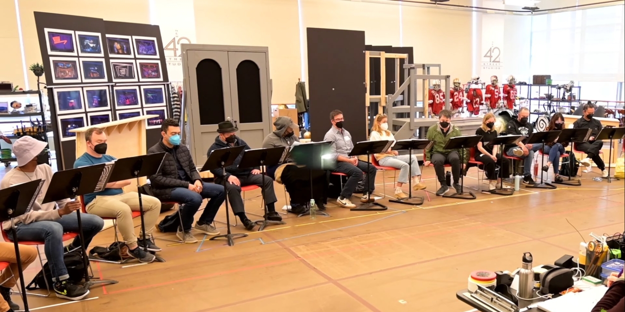 VIDEO: First Look at New & Returning Cast of BEETLEJUICE in Rehearsal Video