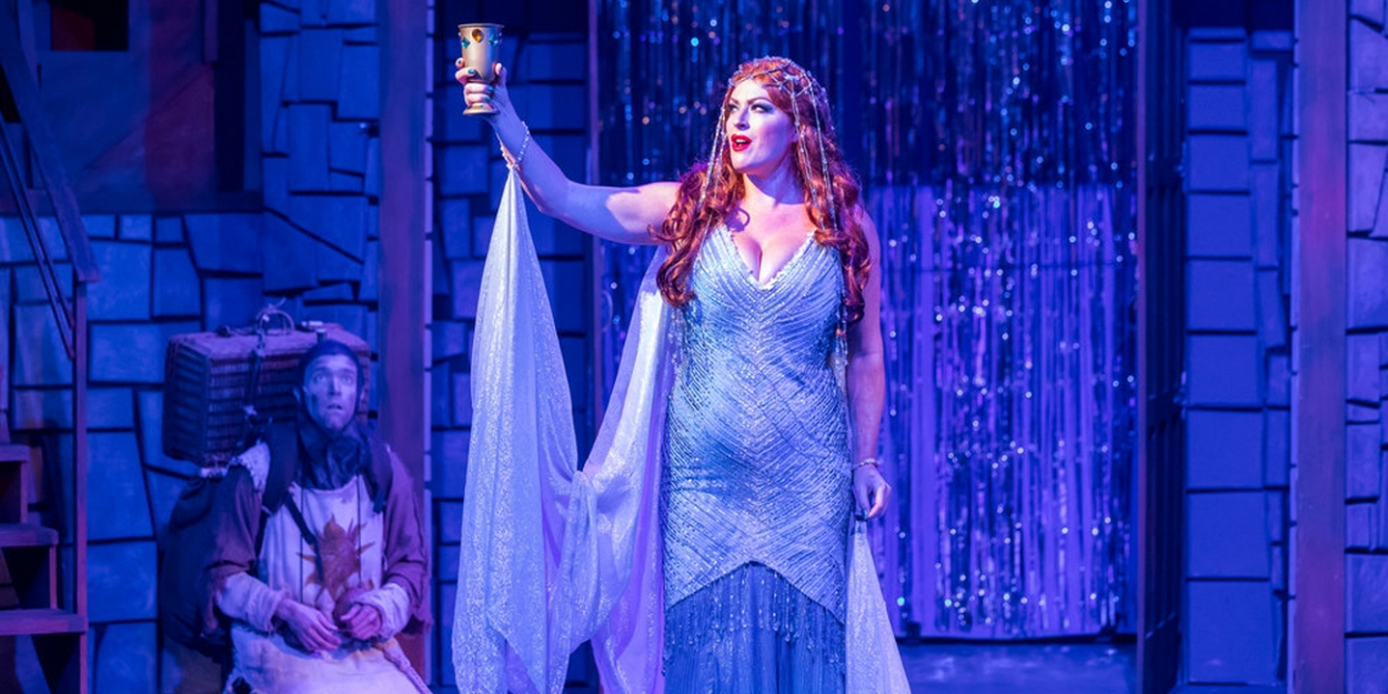 Review SPAMALOT at Mercury Theater Chicago