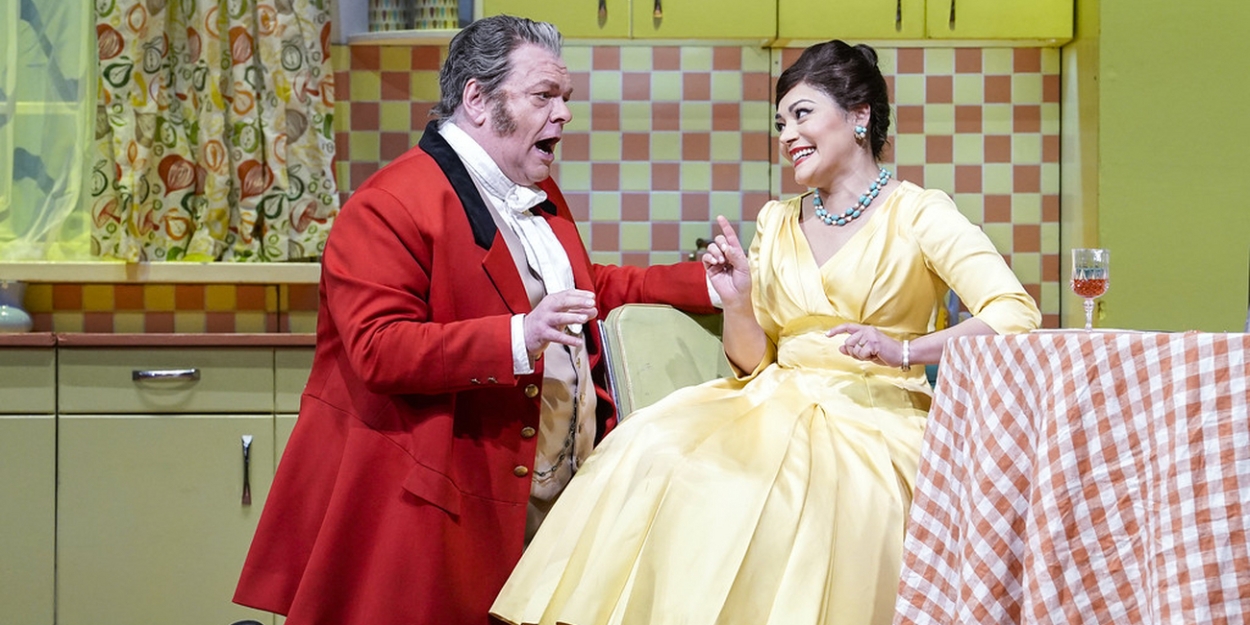 Review: Shakespeare's Merry Wives Get the Best of a Grand Michael