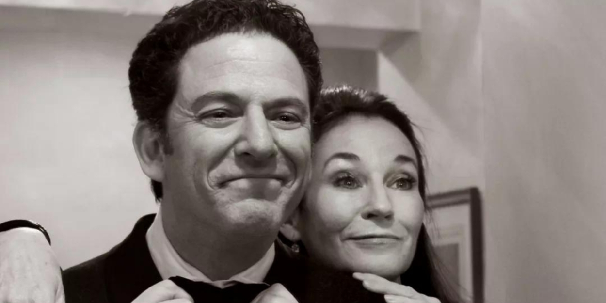 Review: JOHN PIZZARELLI & JESSICA MOLASKEY: EAST SIDE AFTER DARK Lights Up the Night at Café Carlyle  Image