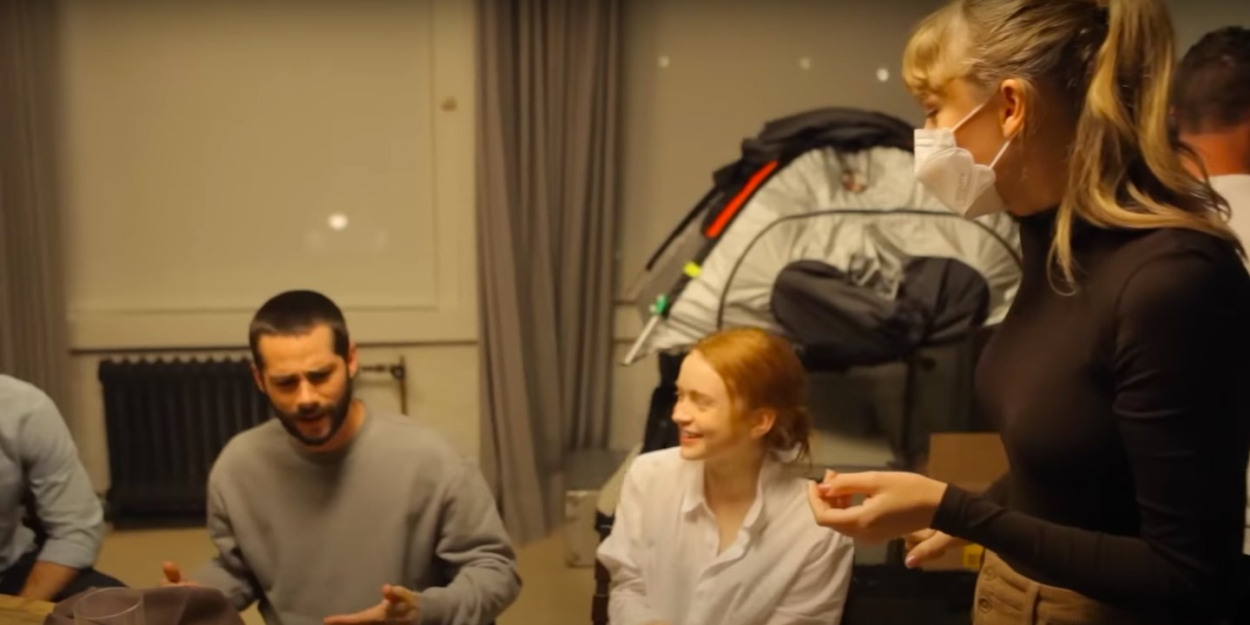 VIDEO Taylor Swift Shares 'All Too Well' Short Film Behindthe Scenes