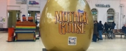 The Cast of MOTHER GOOSE Arrive at Theatre Royal Brighton