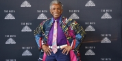 Photos & André De Shields Awarded 'Storyteller of the Year' by The Moth Video