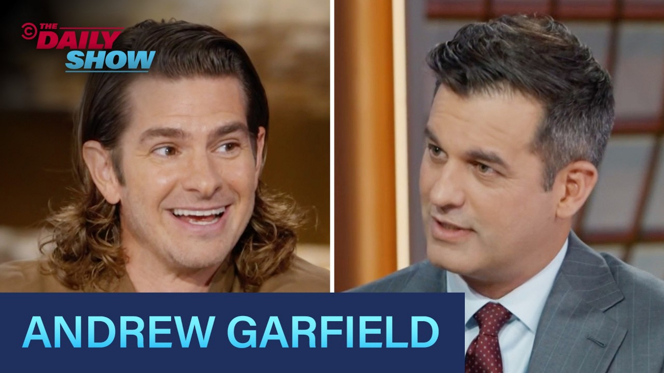 Andrew Garfield Compares 1381 Peasant Revolt to Today's Politics on THE DAILY SHOW Video