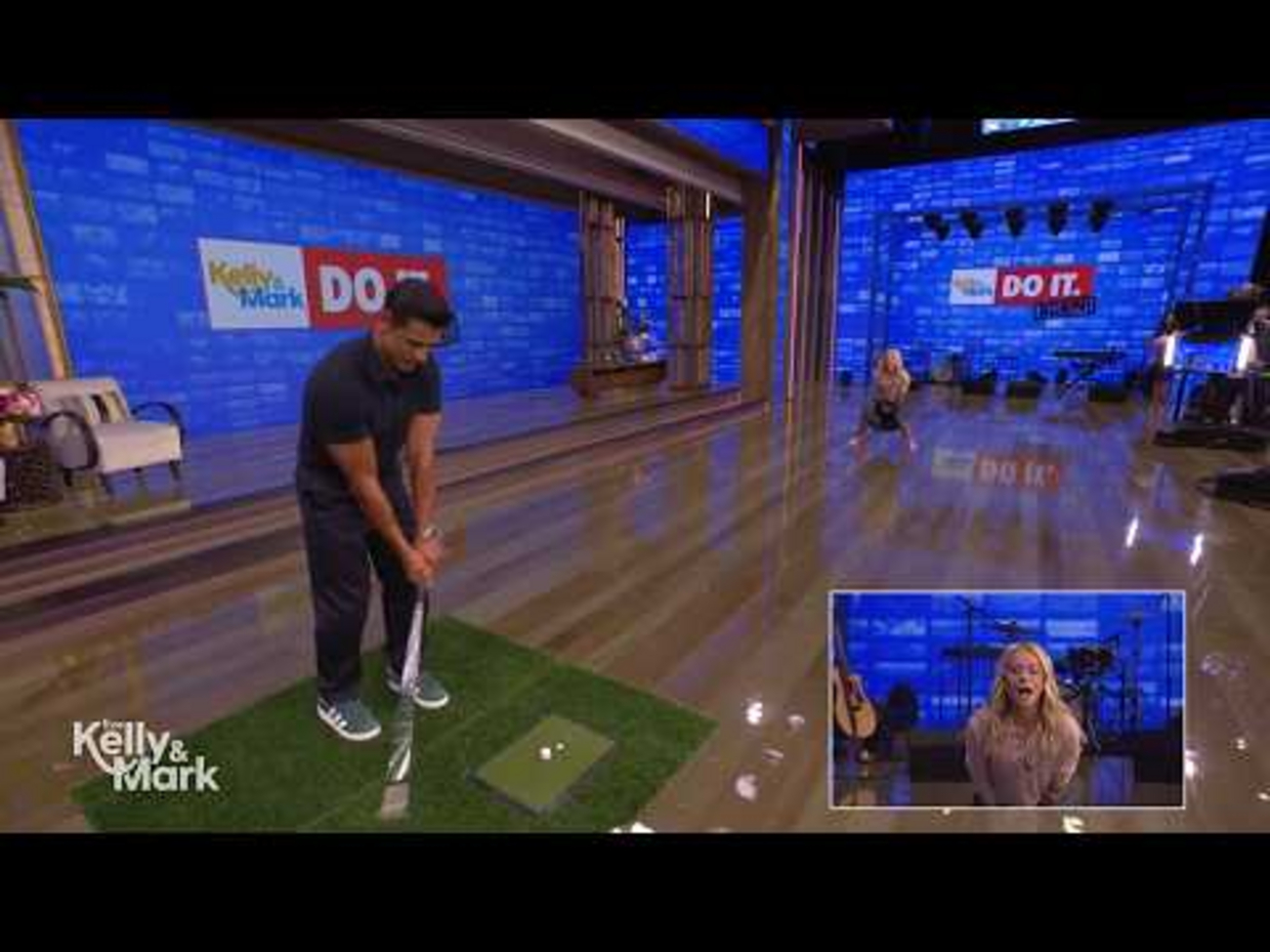 Mark Consuelos Tries to Golf a Marshmallow Into Kelly Ripa's Mouth Photo