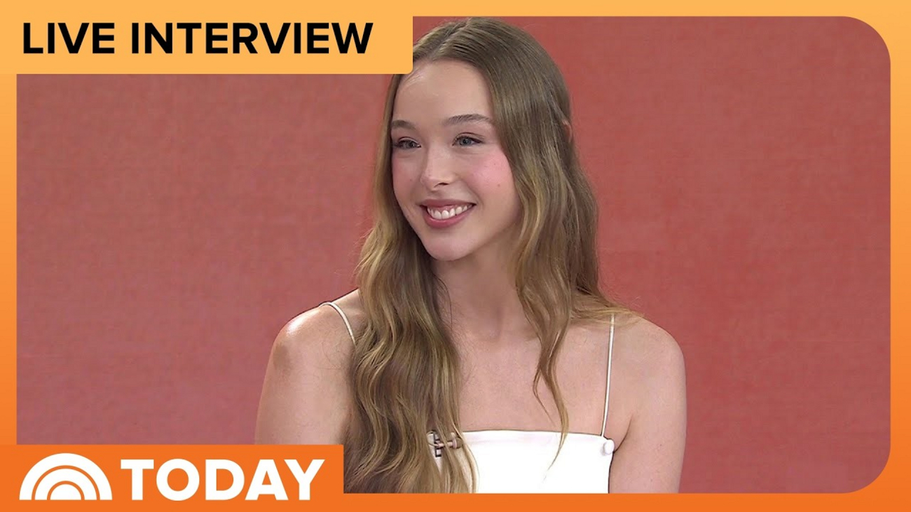 Ella Beatty Opens Up on MONSTER Season 4, Sarah Paulson Friendship, THE BELL JAR Photo