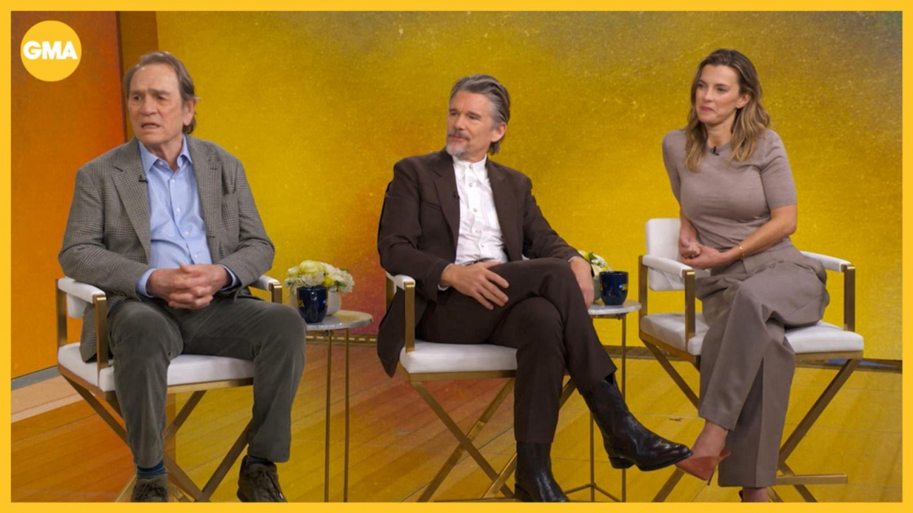 Ethan Hawke, Betty Gilpin Preview THE LOWDOWN Season 2 Twists Video