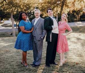 Family Music Theatre Presents WHITE CHRISTMAS Image