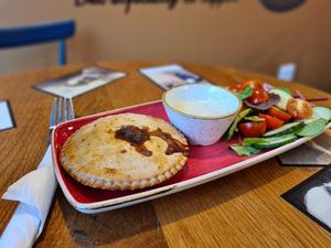 Darlington Hippodrome's Hippo Lounge Introduces New Menu Items Image