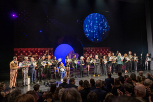 Lina Beckmann Mit Theaterpreis DER FAUST Ausgezeichnet Image