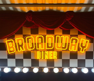 Review: Guest Reviewer Kym Vaitiekus Shares His Thoughts On BROADWAY DINER  Image