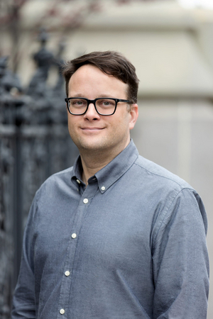 Interview: Tony-Winning Lighting Designer Tyler Micoleau On PlayMakers Repertory Company's HAMLET Image