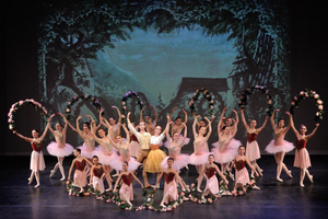 Warner Theatre Announces the Nutmeg Spring Series Image