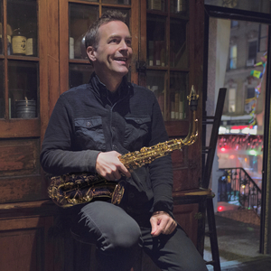 Saxophonist Daniel Bennett Celebrates 13 Years in Residency at Tomi Jazz 