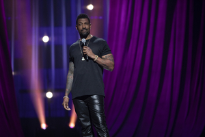 Deon Cole To Make Venue Debut At The Theater At Virgin Hotels Las Vegas, August 19  Image