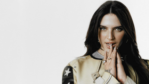 Mae Muller to Represent UK at Eurovision 2023 With 'I Wrote A Song' Image