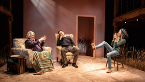 Review: VISITORS, Watermill Theatre 
