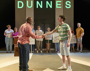 Review: STRIKE!, Southwark Playhouse Borough Image