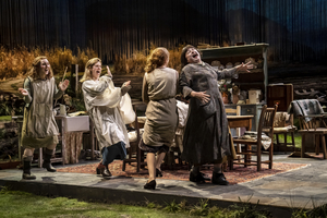 Review: DANCING AT LUGHNASA, National Theatre Image