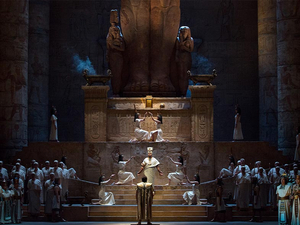 Marcelo Álvarez Withdraws from AIDA at Met Due to Illness; Rafael Davila and Jorge de León Step In Image