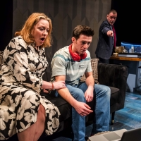 Photos: First Look at Adam Woodyatt and Laurie Brett in LOOKING GOOD DEAD at Glasgow Theat Photo