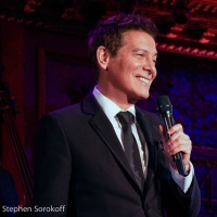 Interview: Michael Feinstein Talks Playing the Iconic Café Carlyle Stage This Holida Photo
