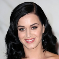 Katy Perry Reveals She and Orlando Bloom Are Having a Baby Girl Photo