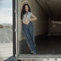 Kassi Ashton Drops 'Dates in Pickup Trucks' Official Music Video Video