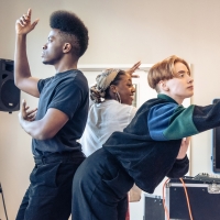 Photos: First Look at BIRDS AND BEES UK Tour in Rehearsal Photo