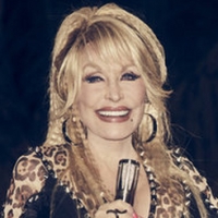 Photos: Dolly Parton & Miley Cyrus Ring In 2023 on MILEY'S NEW YEAR'S EVE PARTY With…