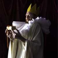 Beloved Jester Takes The Throne In Australian Premiere of IS THE KING OF TAKING Photo