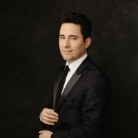 John Lloyd Young Returns to Cafe Carlyle Tonight