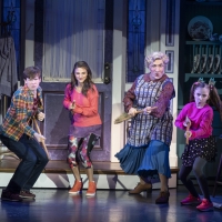 Photos: First Look at Rob McClure & More in MRS. DOUBTFIRE on Broadway Photo