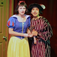 Photos: First Look at SNOW WHITE AND THE SEVEN DWARFS at Sutter Street Theatre Video