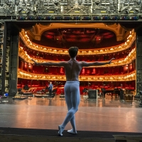 Royal Ballet Returns With BACK ON STAGE Photo