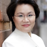 Mei-Ann Chen is the First Female Asian Conductor To Be Named Chief Conductor of Austr Video