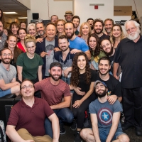 Photo Flash: Billy Crystal Visits FIDDLER ON THE ROOF in Yiddish Photo