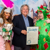 Photo Flash: PIFF THE MAGIC DRAGON Receives Three Gold Awards in Best of Las Vegas