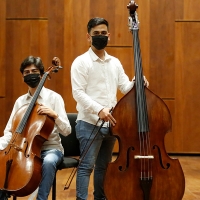 C.C. Dúo de la Orquesta Sinfónica Nacional Juvenil Bicentenario Performs a Café Conci