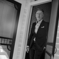 Four-Time Grammy Winner Lyle Lovett Drops New Record, '12th of June' Ahead of Tour Photo