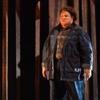 Photos: First Look at OF MICE AND MEN at Birmingham Rep Photo