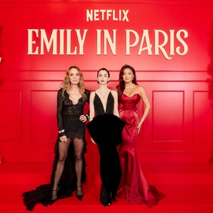 Photos: Ashley Park, Lily Collins, & More at EMILY IN PARIS Season 5 Premiere Photo