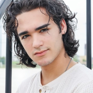 Kruz Maldonado Will Take Over Title Role in PETER PAN Tour Photo