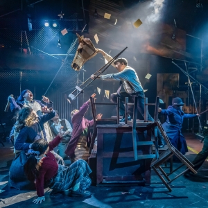 Review: CABLE STREET, Southwark Playhouse Photo