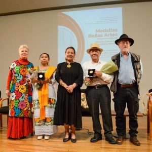 En Un Acto De Justicia Cultural El Inbal Entrega La Medalla Bellas Artes A Briceida C Photo