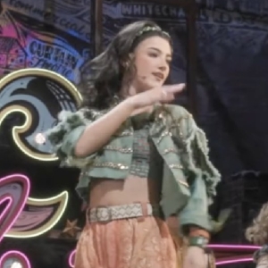 Video: Watch Charli DAmelio in & JULIET on Broadway Photo